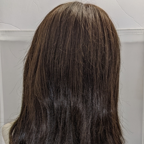 Estetica Designs Wigs - Picture 4 of 8